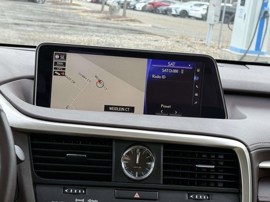 Used 2017 Lexus RX 350 AWD image 10