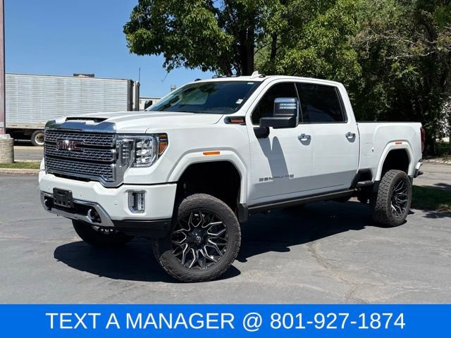 Used 2022 GMC Sierra 3500 Denali w/ Denali Ultimate Package AWD/4WD image 1