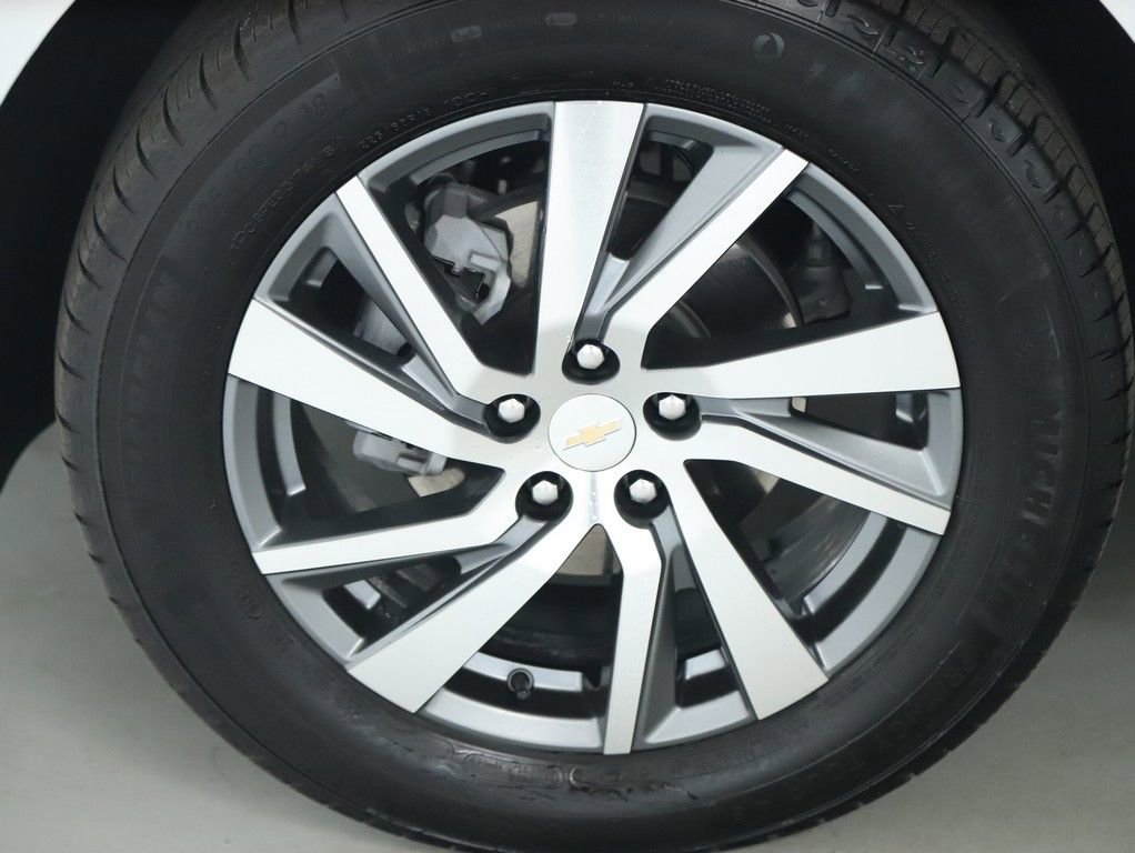 Used 2023 Chevrolet Equinox Premier image 37