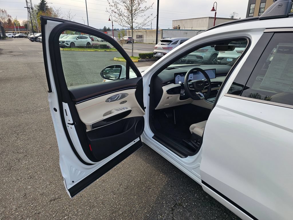 New 2026 Genesis GV70 3.5T Sport Prestige AWD/4WD image 20