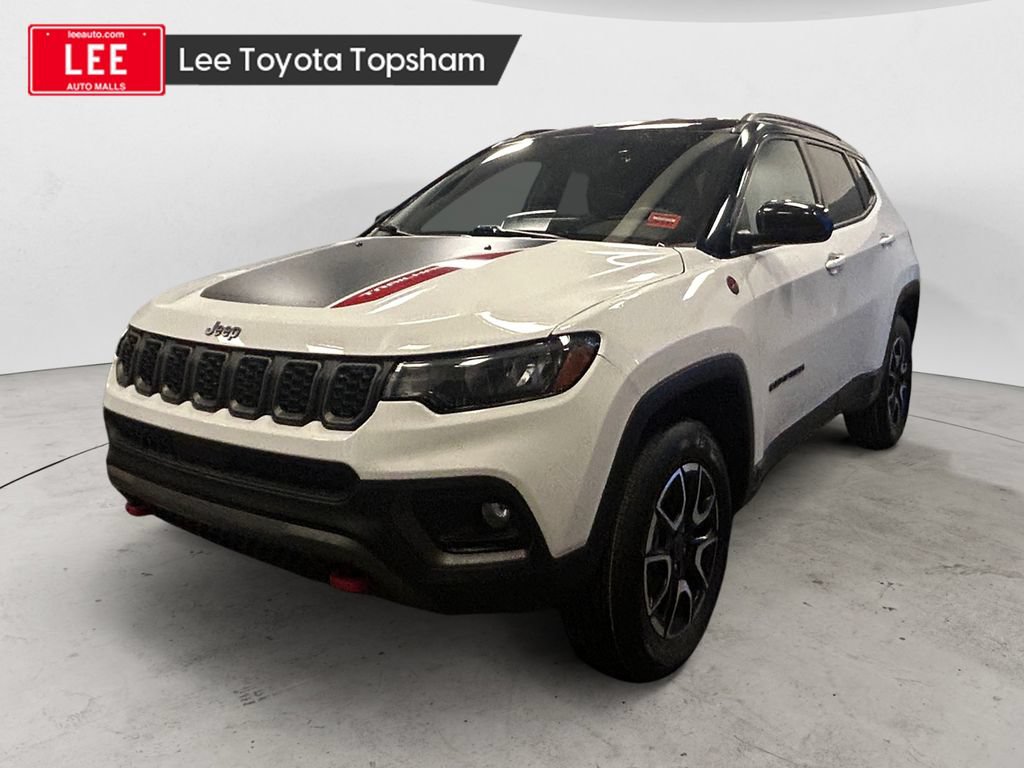 Used 2025 Jeep Compass Trailhawk