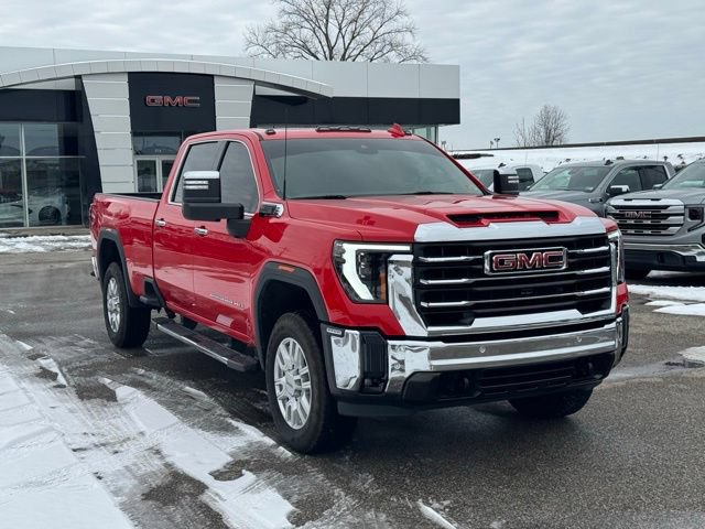 Used 2024 GMC Sierra 3500 SLT w/ SLT Premium Package AWD/4WD image 8
