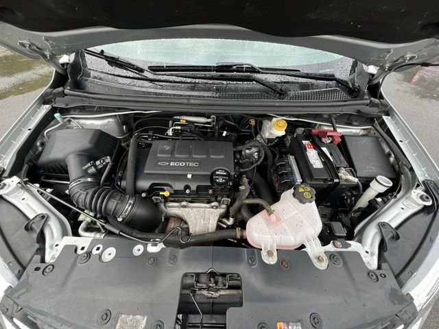 Used 2019 Chevrolet Sonic LT FWD image 21