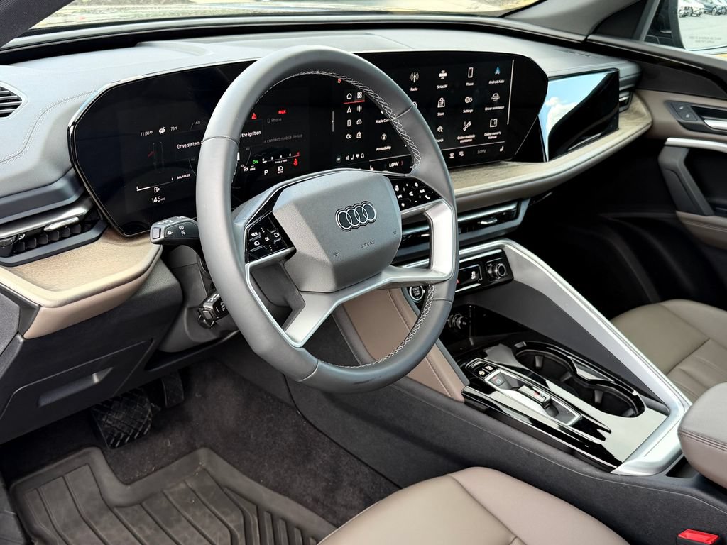 Certified 2025 Audi Q5 Premium w/ Convenience Package AWD/4WD image 29