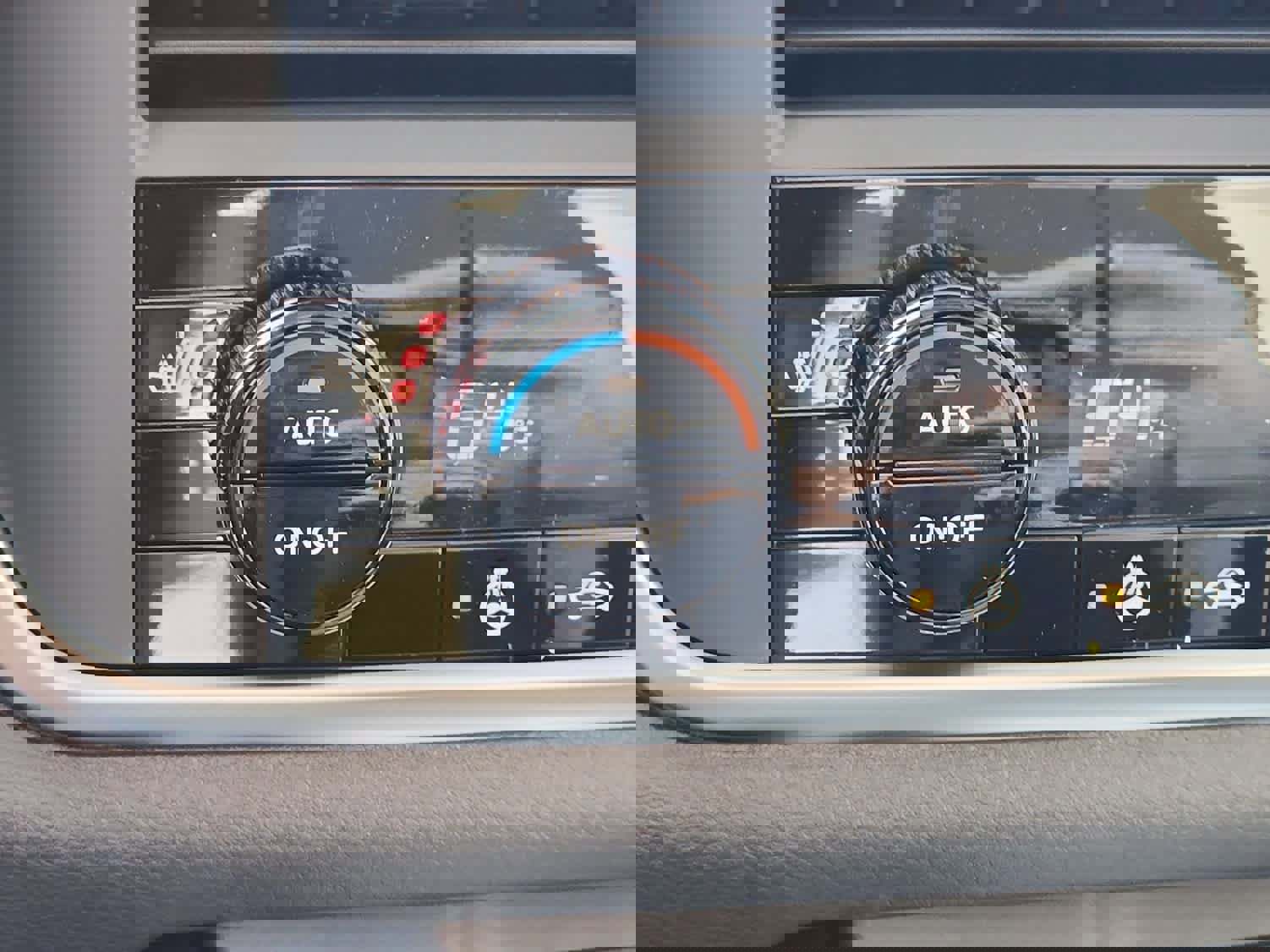 New 2026 Nissan Rogue SV image 16