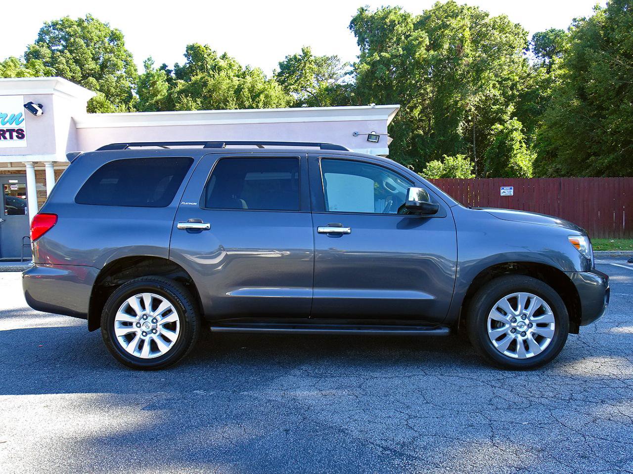 Used 2013 Toyota Sequoia Platinum RWD image 8