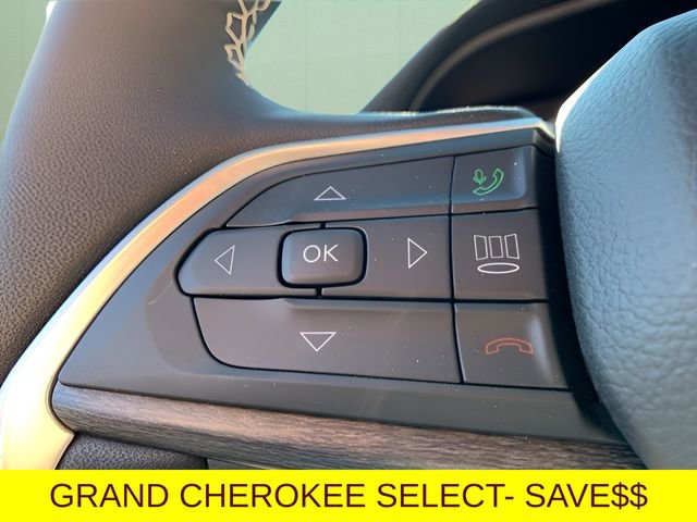 New 2025 Jeep Grand Cherokee Limited w/ Black Appearance Package image 21