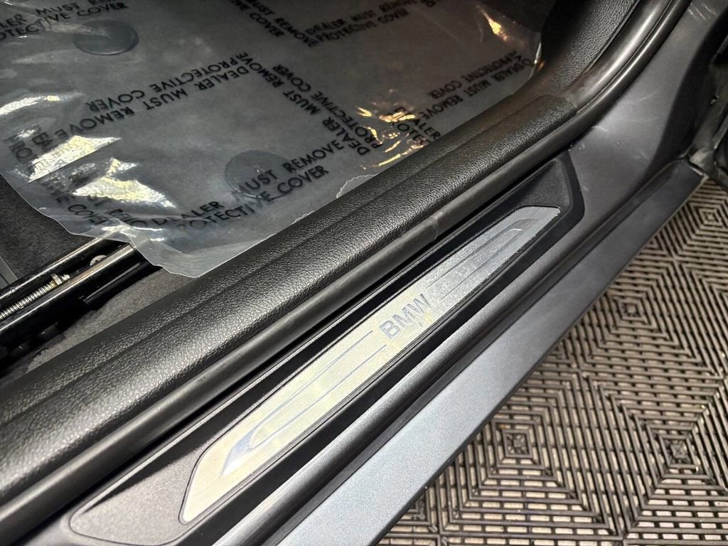 Used 2018 BMW 330i Sedan image 44