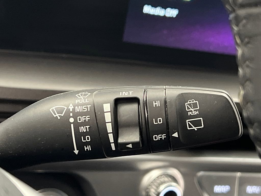 Used 2025 Kia Telluride S image 53