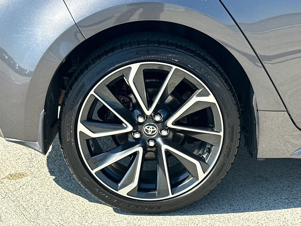 Used 2021 Toyota Corolla XSE image 7