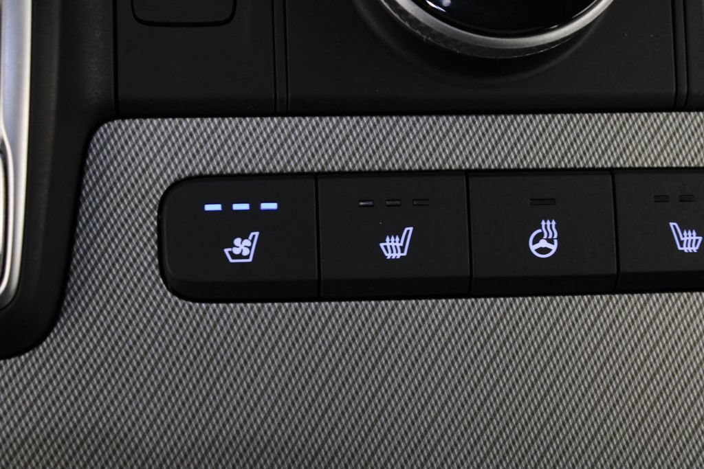 Used 2025 Hyundai Palisade SEL FWD image 27