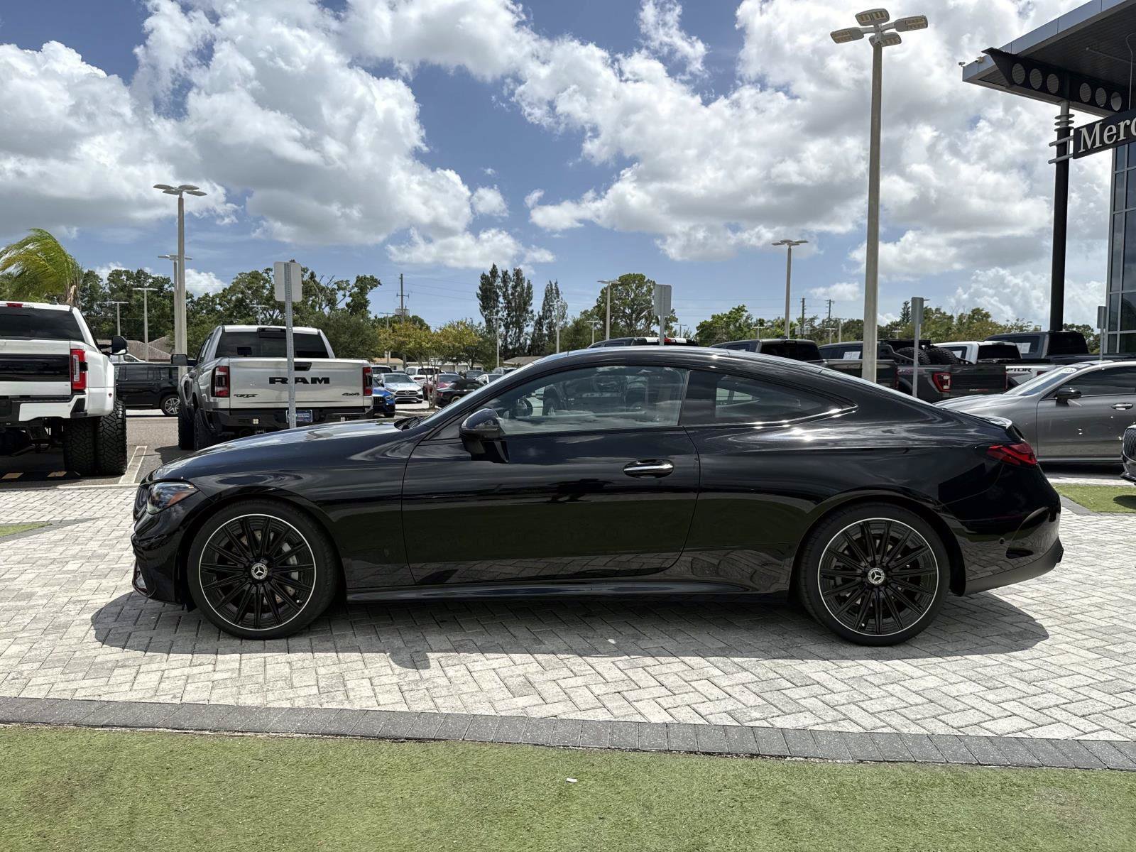New 2026 Mercedes-Benz CLE 450 4MATIC Coupe image 3