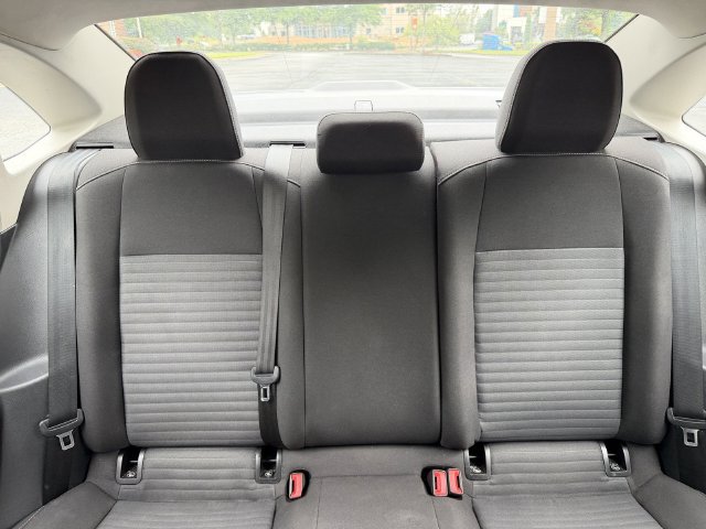 Used 2025 Volkswagen Jetta S FWD image 32