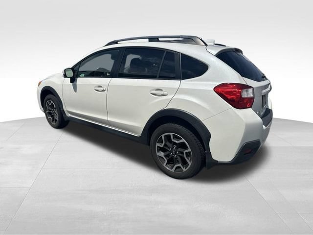 Used 2017 Subaru Crosstrek 2.0i Premium AWD/4WD image 4