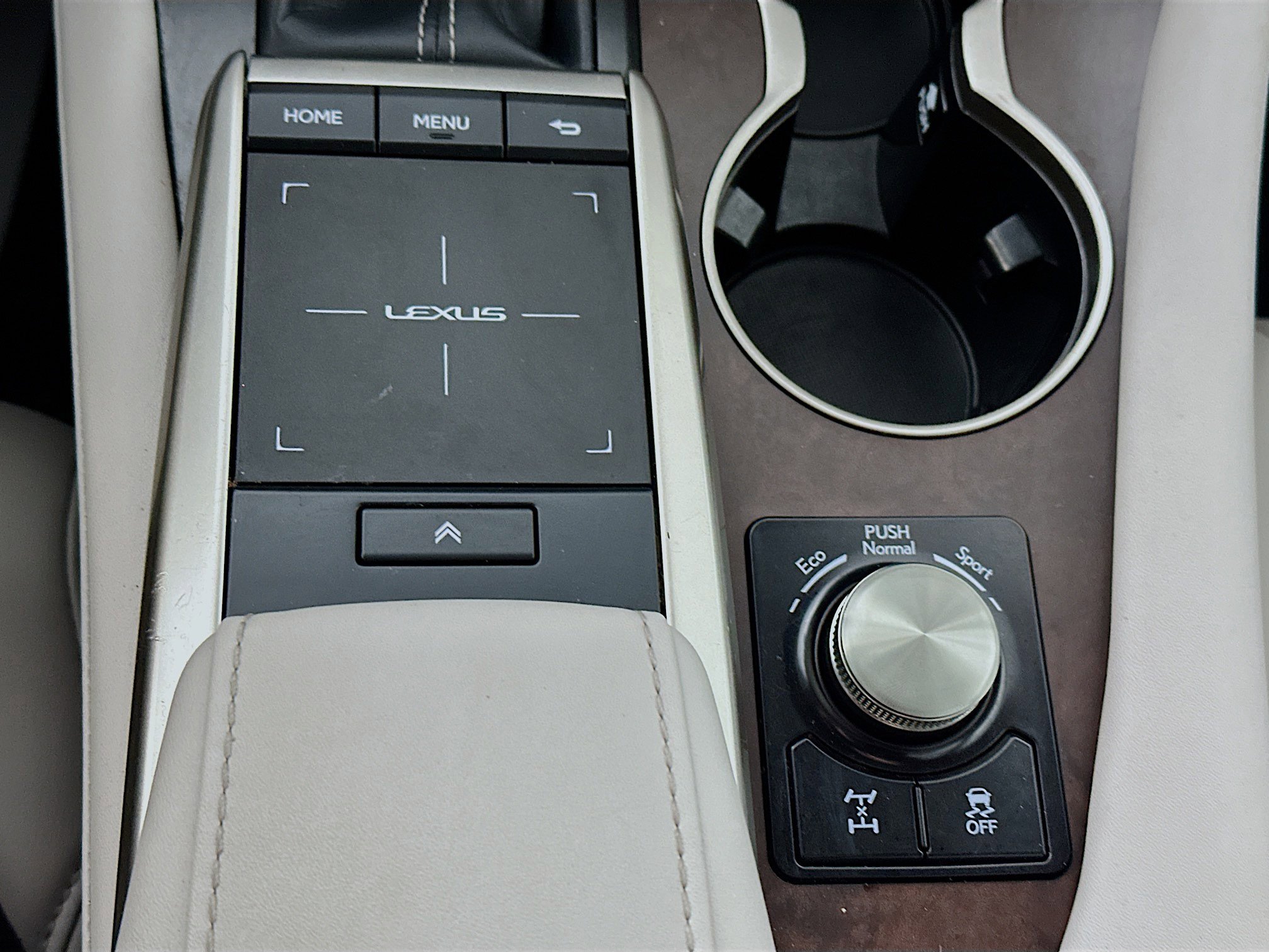 Used 2020 Lexus RX 350 AWD w/ Premium Package image 19