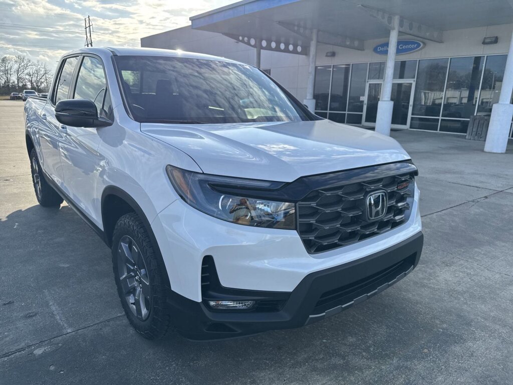 New 2025 Honda Ridgeline TrailSport image 3