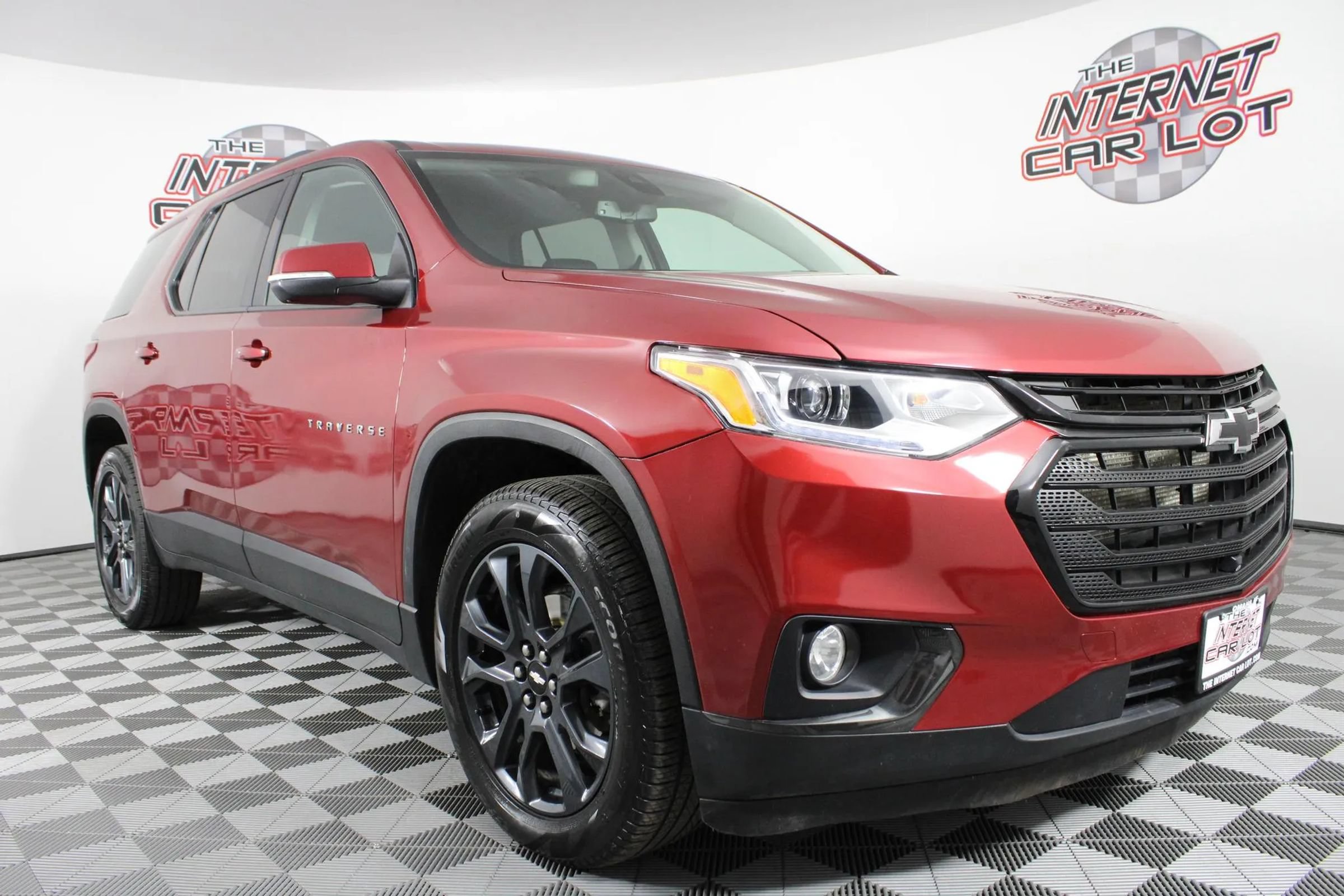Used 2021 Chevrolet Traverse RS w/ LPO, Floor Liner Package AWD/4WD image 9