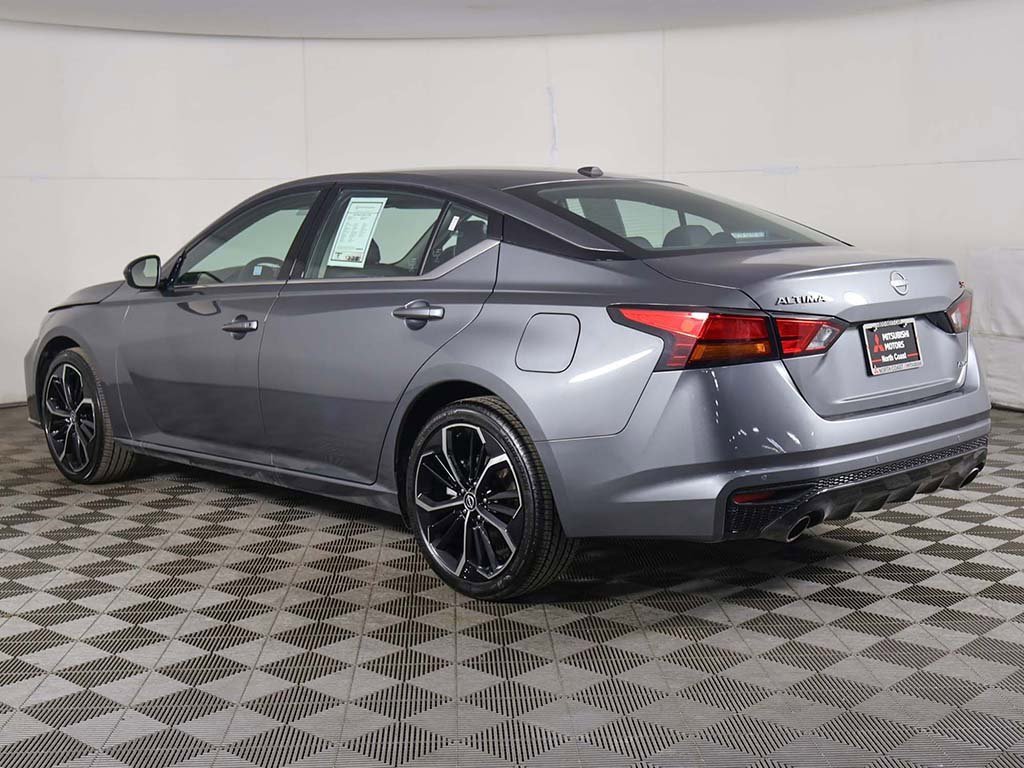 Used 2025 Nissan Altima 2.5 SR image 6