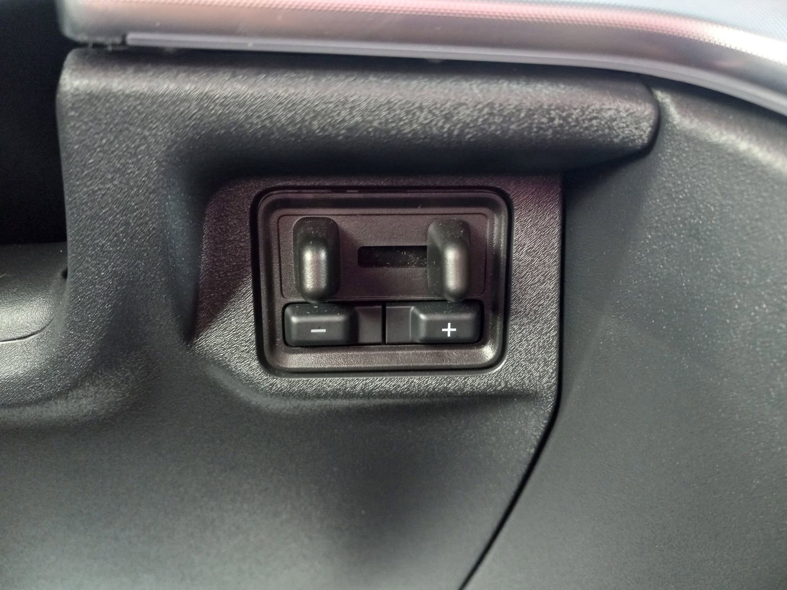 Used 2025 Ford Expedition Max King Ranch image 24