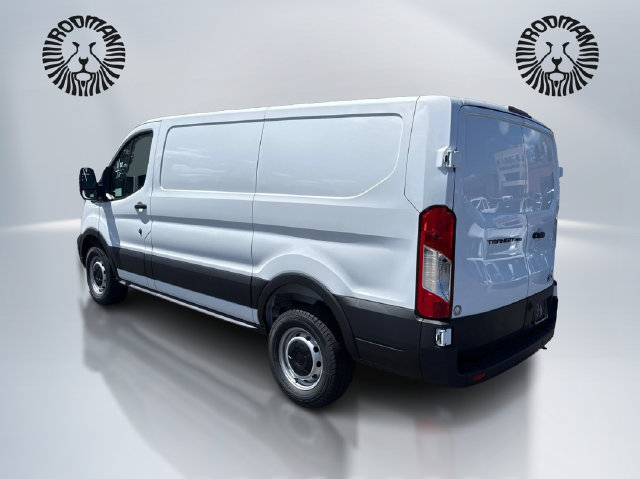 New 2026 Ford Transit 250 Low Roof RWD image 9