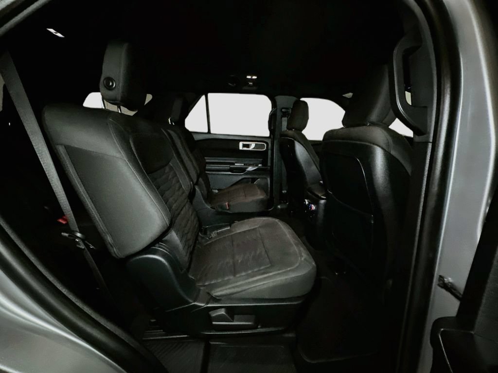 Certified 2020 Ford Explorer XLT AWD/4WD image 38