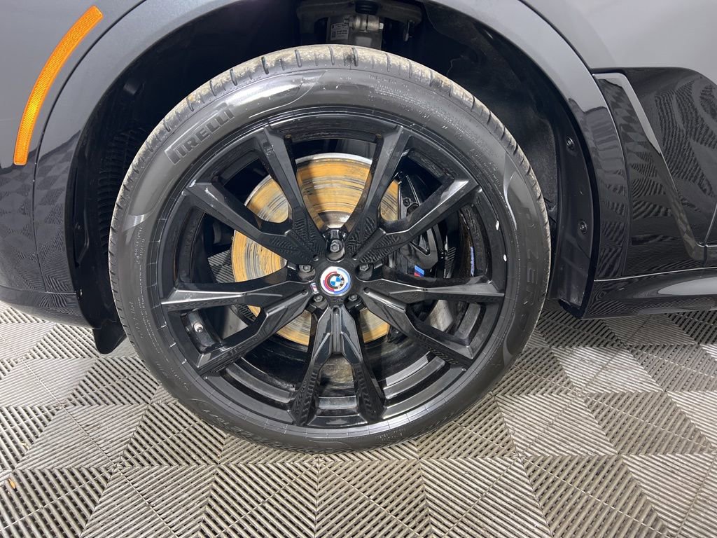 Certified 2023 BMW X7 M60i w/ Executive Package image 17