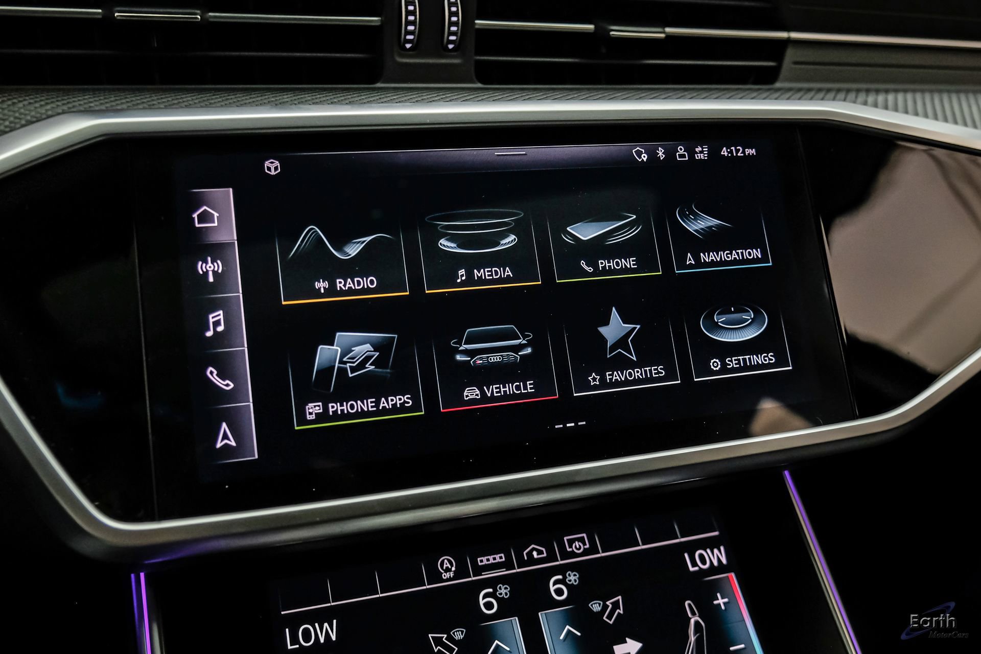 Used 2023 Audi RS 6 w/ Black Optic Package AWD/4WD image 79