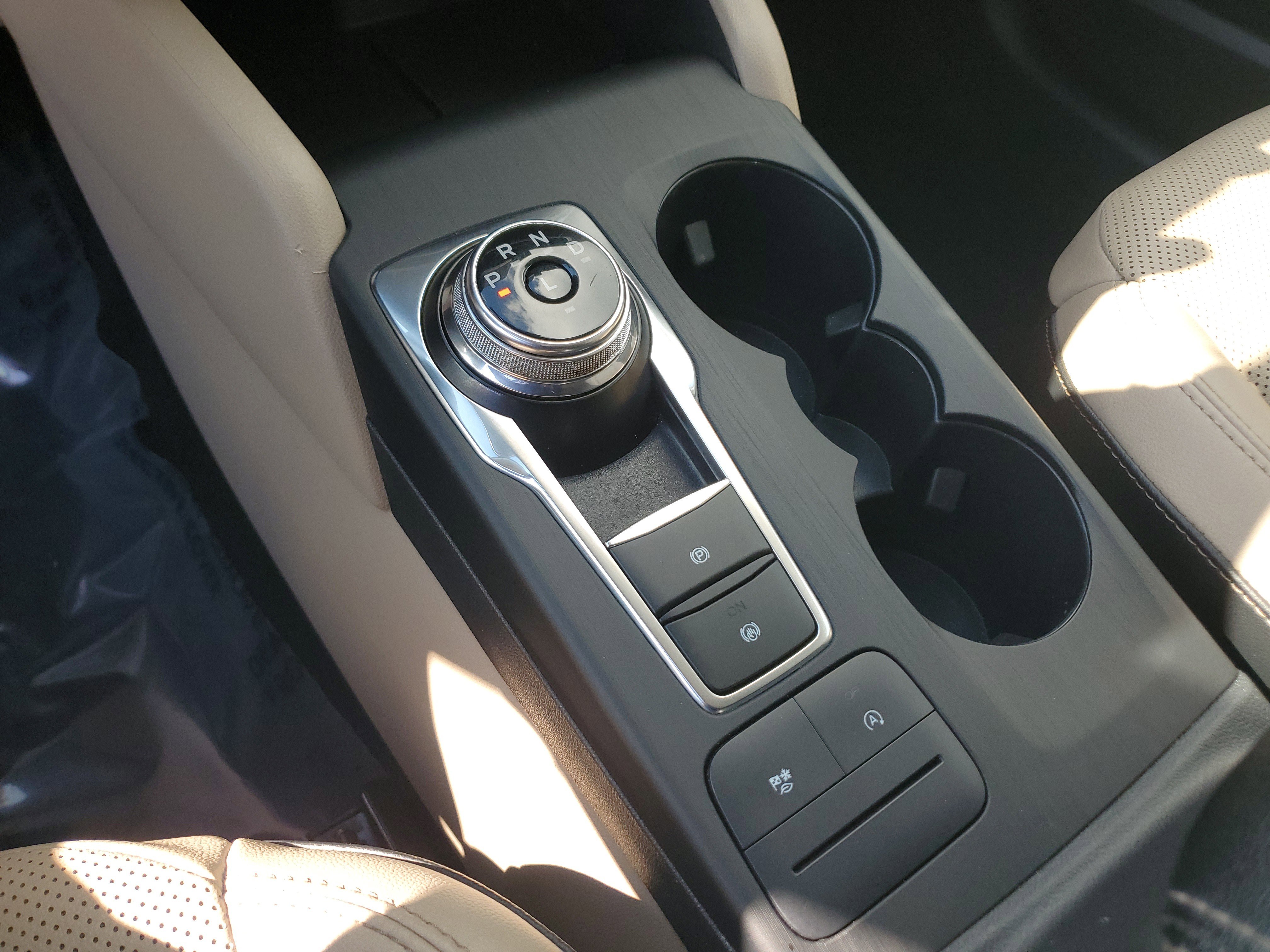 Used 2021 Ford Escape SEL image 27