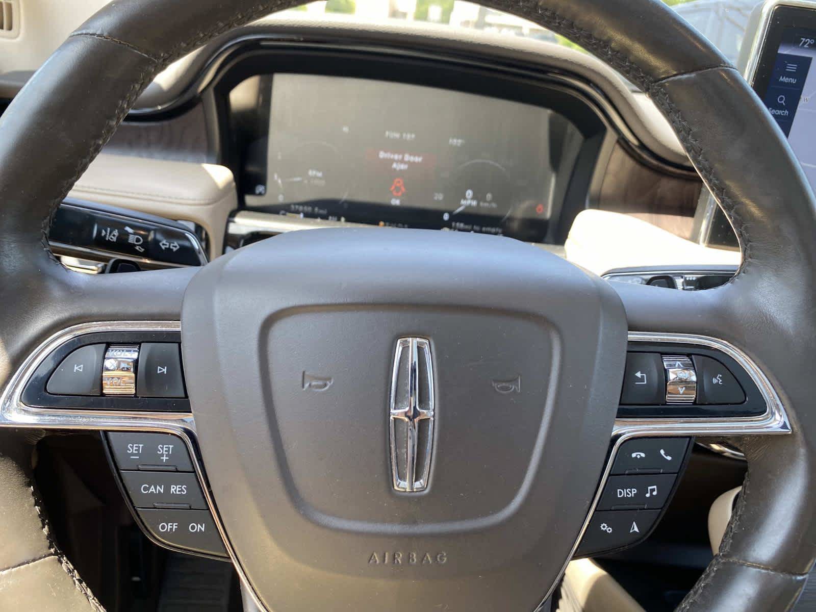 Used 2021 Lincoln Nautilus Reserve w/ Class II Trailer Tow Package AWD/4WD image 18