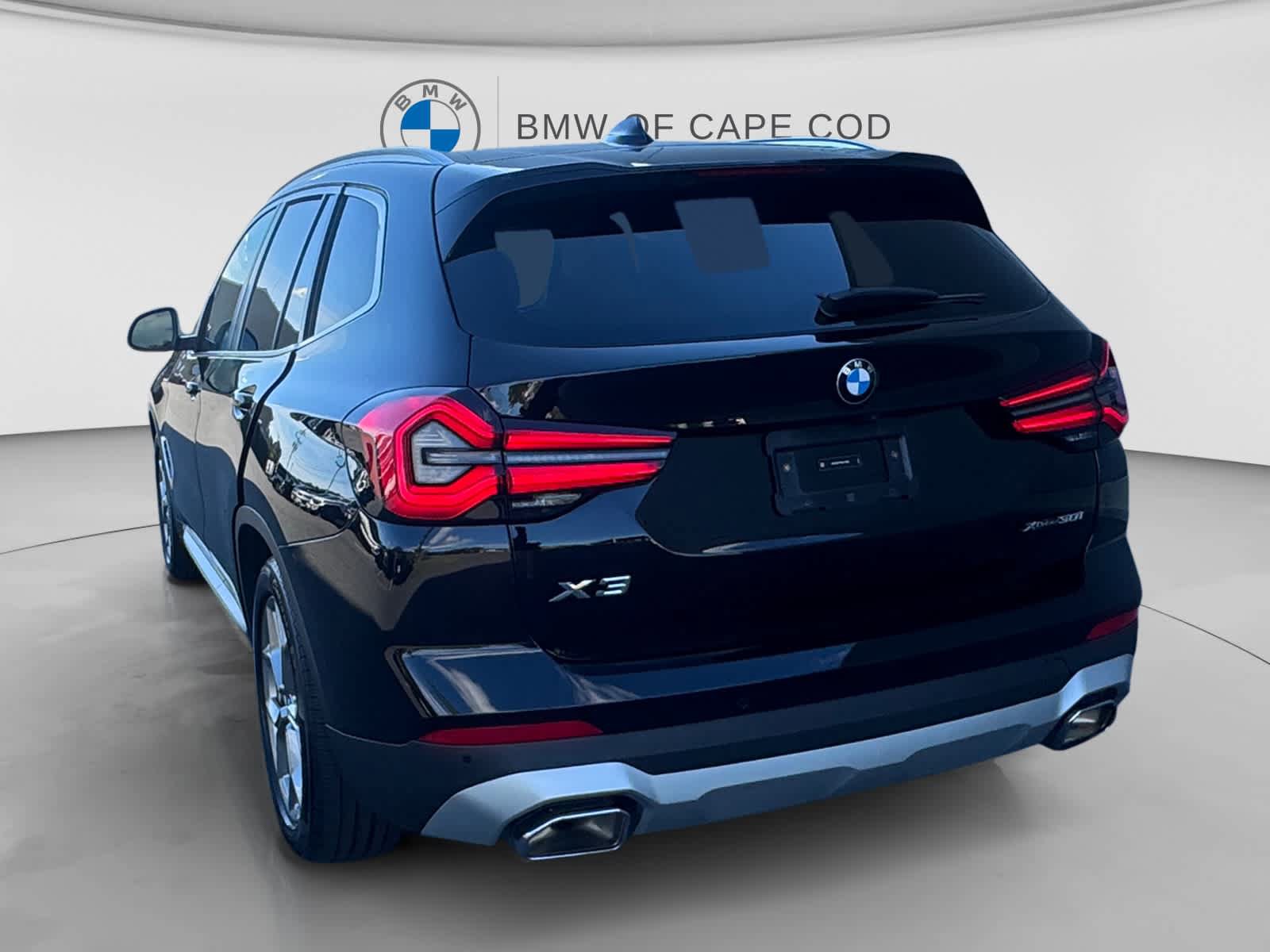 Used 2024 BMW X3 xDrive30i w/ Premium Package AWD/4WD image 5