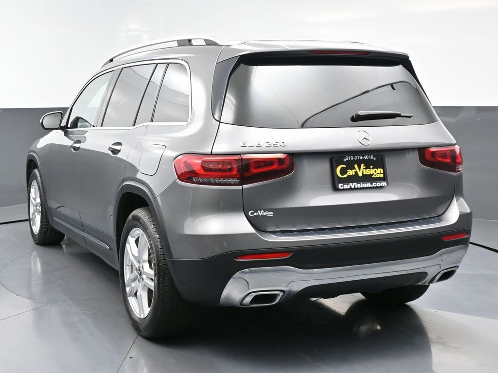 Used 2022 Mercedes-Benz GLB 250 w/ Premium Package Lite image 8