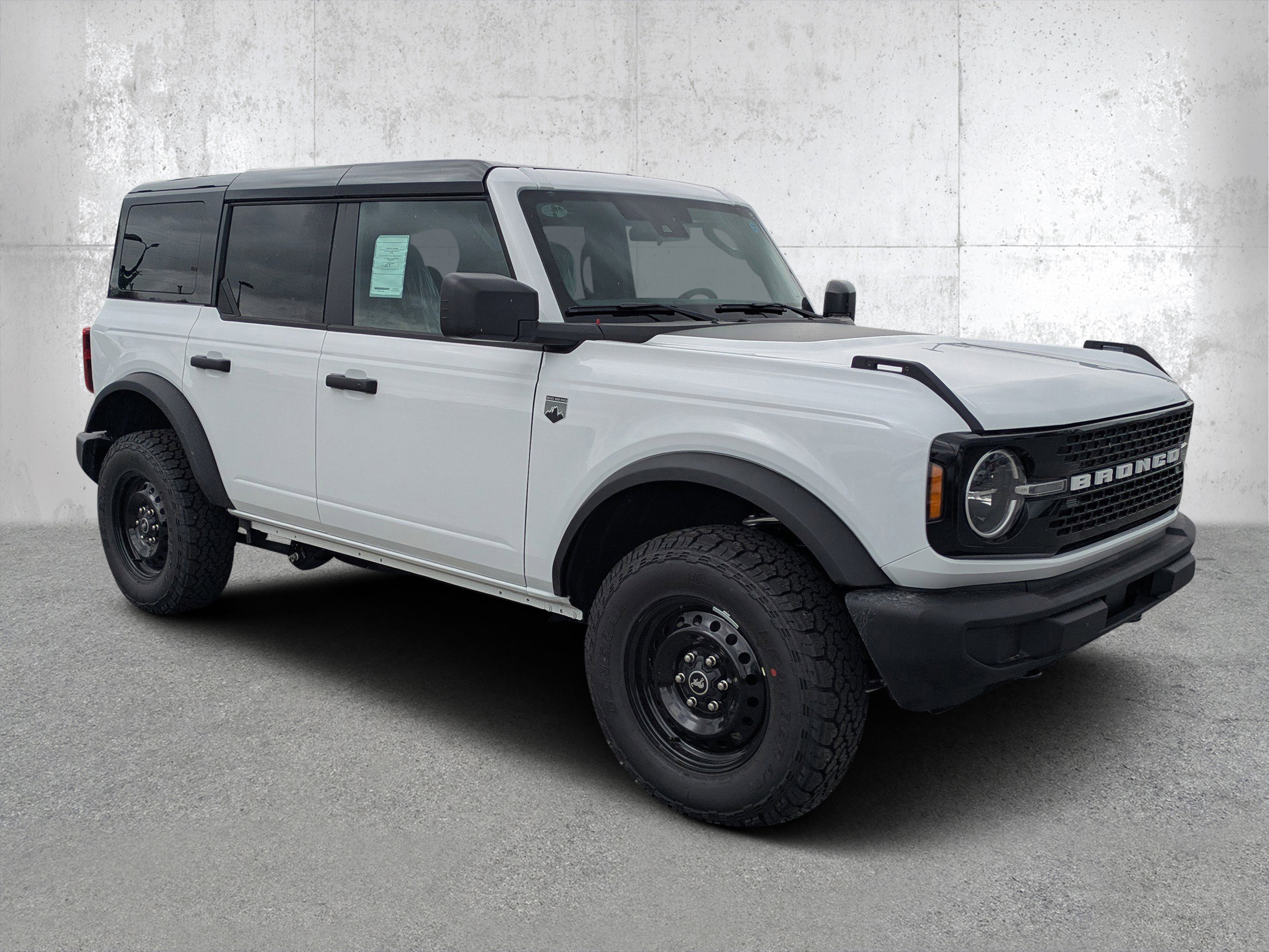 New 2026 Ford Bronco Big Bend AWD/4WD image 1