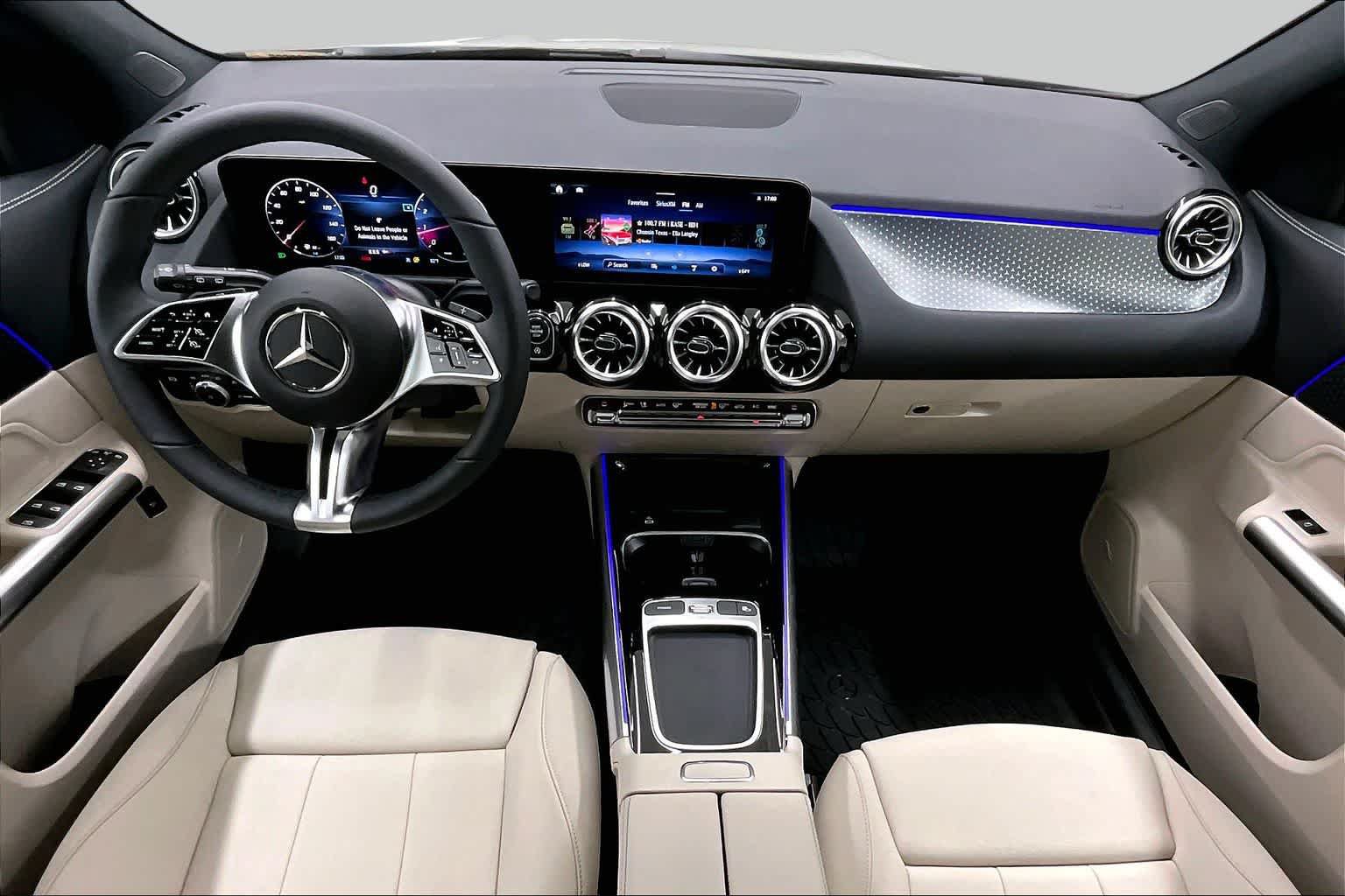 New 2026 Mercedes-Benz GLA 250 4MATIC image 5