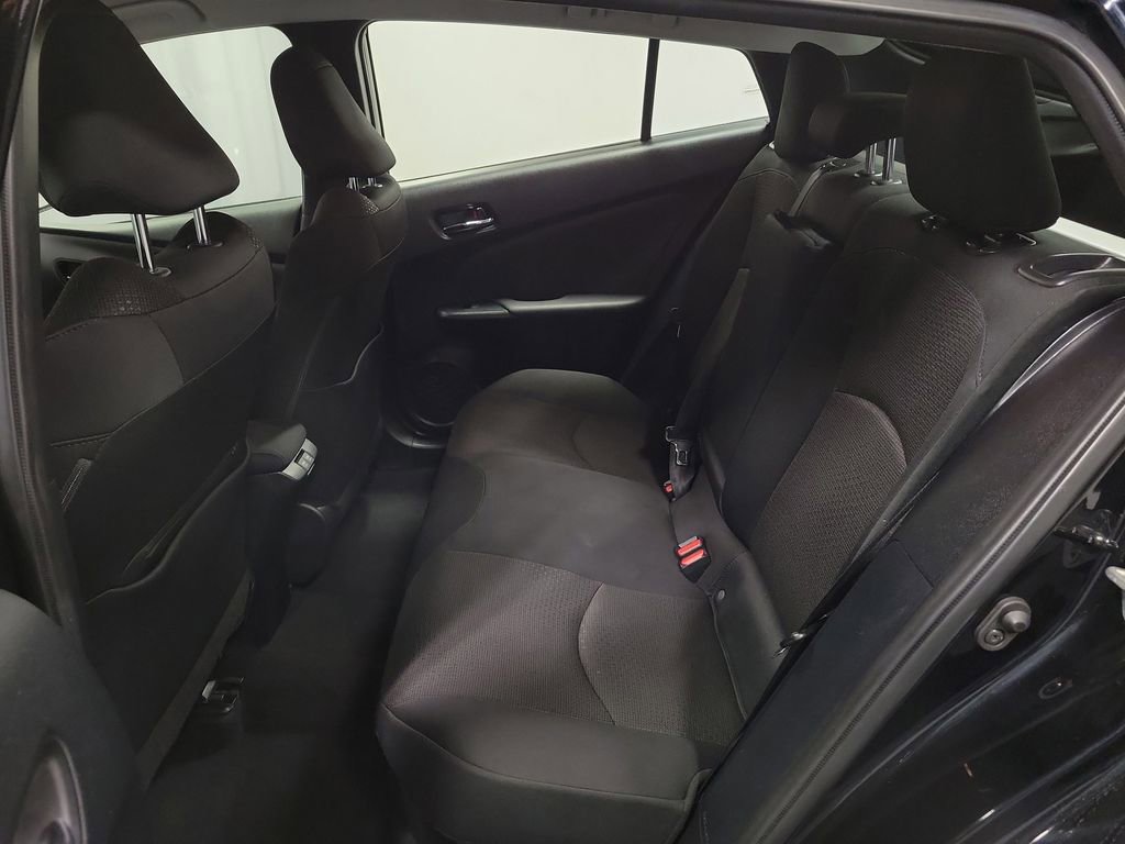 Used 2022 Toyota Prius LE image 22