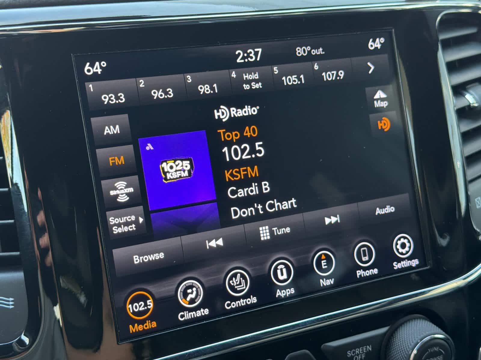 Used 2020 Jeep Grand Cherokee Altitude AWD/4WD image 19
