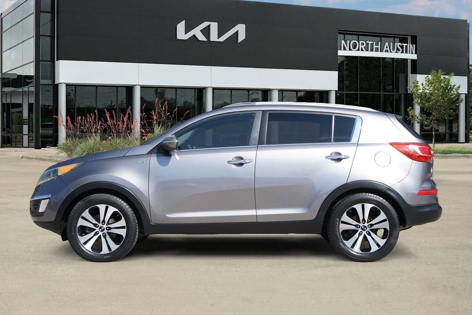 Used 2012 Kia Sportage EX w/ EX Premium Pkg AWD/4WD image 3