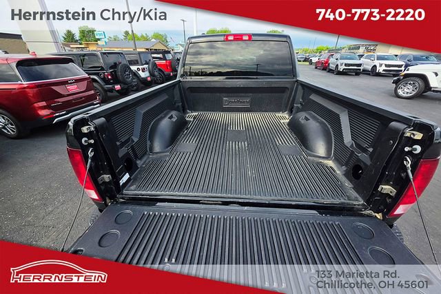 Used 2024 RAM 1500 Classic SLT AWD/4WD image 19