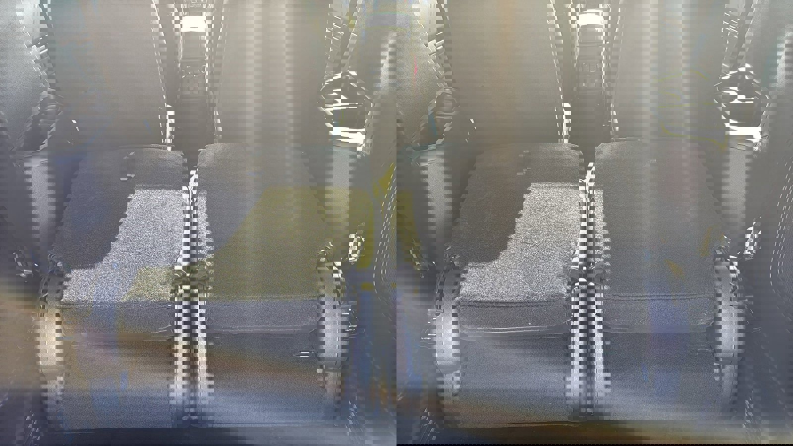 Used 2017 Ford Explorer Platinum image 21