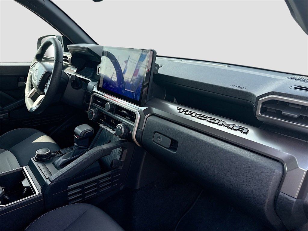 Used 2025 Toyota Tacoma SR5 image 27