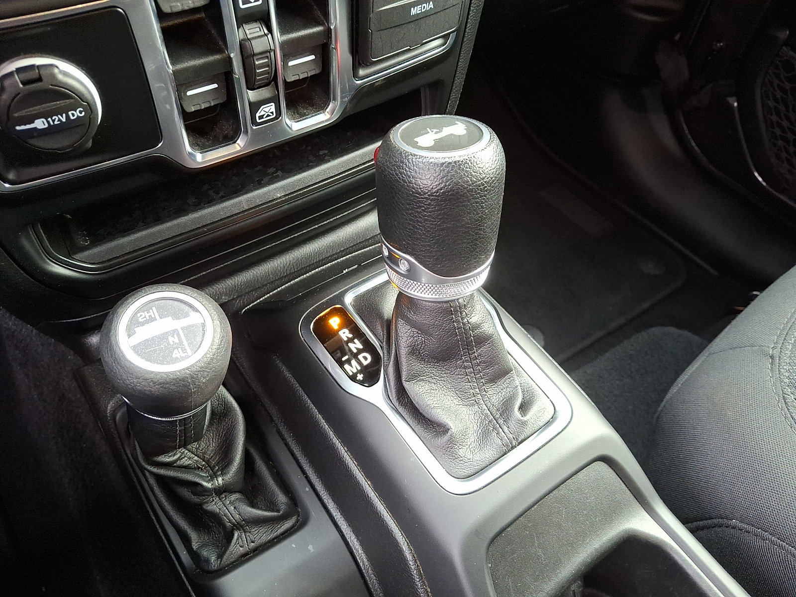 Used 2021 Jeep Wrangler Unlimited Sport image 16