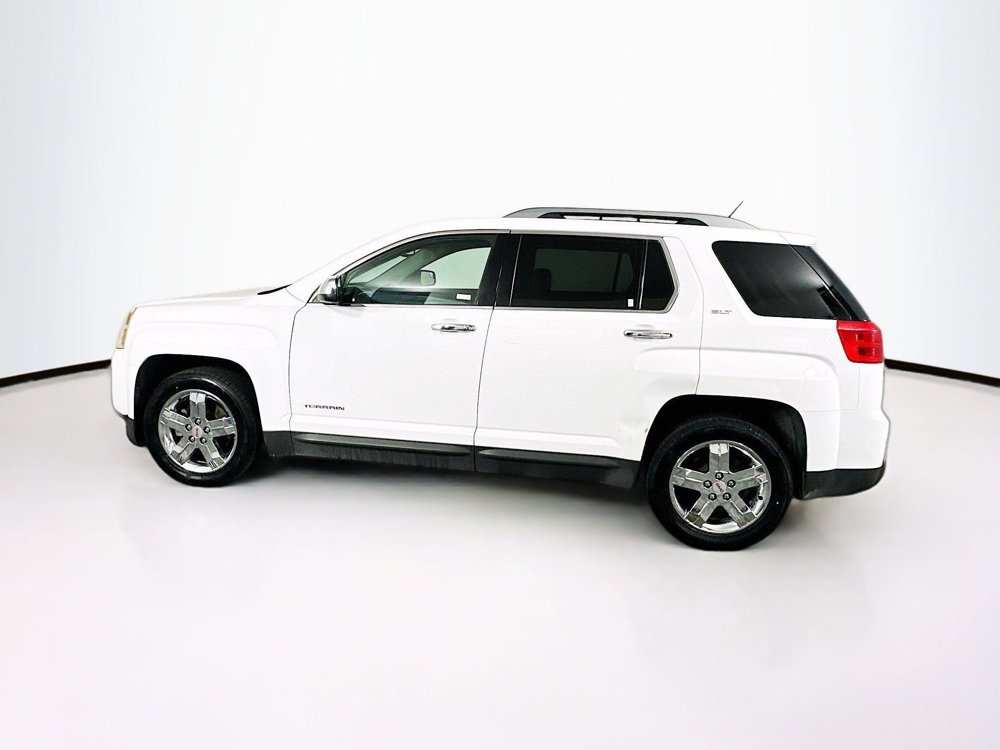 Used 2013 GMC Terrain SLT FWD image 4