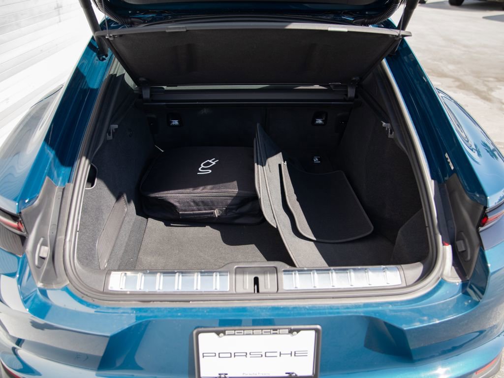 Certified 2025 Porsche Panamera 4S image 16