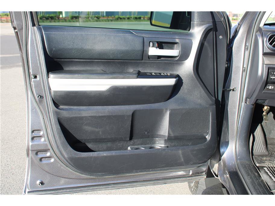 Used 2019 Toyota Tundra SR5 w/ SR5 Upgrade Package image 7