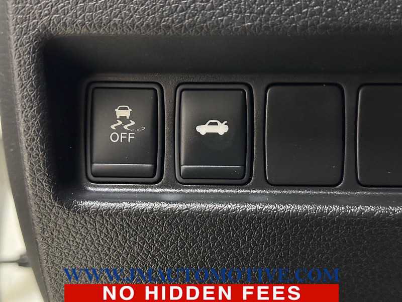 Used 2013 Nissan Altima 2.5 SV FWD image 31