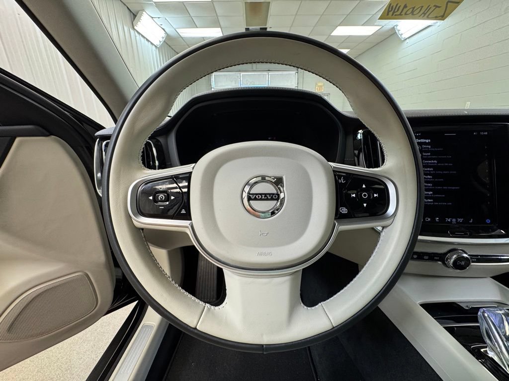 Used 2025 Volvo V60 B5 Cross Country Ultra w/ Protection Package Premier AWD/4WD image 41