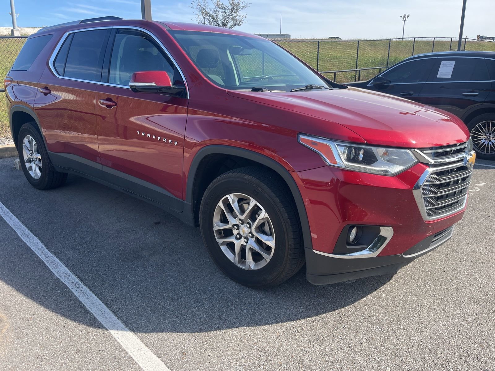 Used 2018 Chevrolet Traverse LT