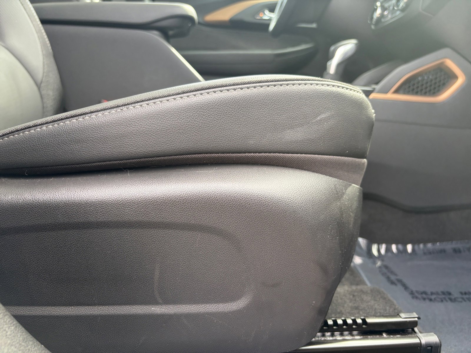 Used 2023 Chevrolet TrailBlazer ACTIV w/ Sun and Liftgate Package FWD image 28