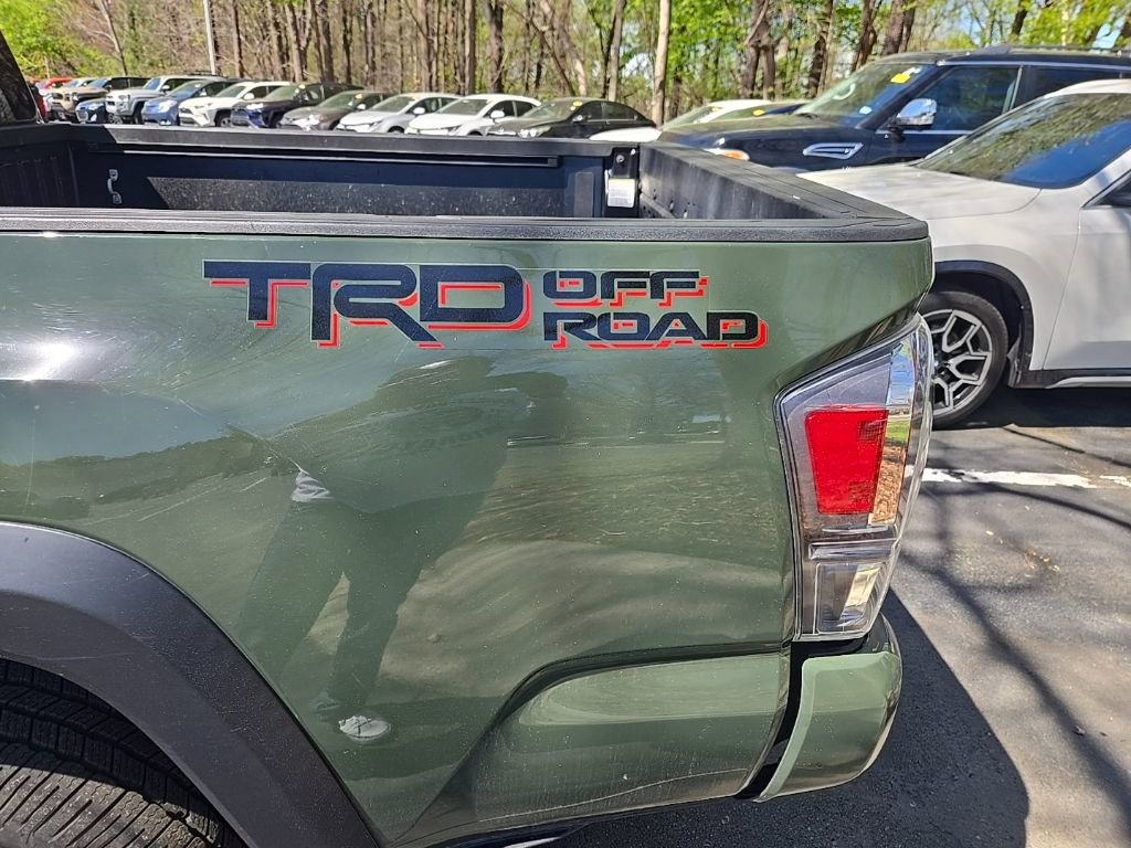 Certified 2022 Toyota Tacoma TRD Off-Road w/ Technology Package image 2