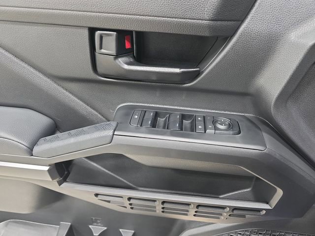 Certified 2025 Toyota Tacoma SR5 image 25