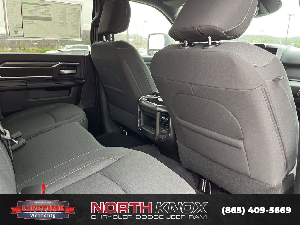 New 2026 RAM 2500 Big Horn AWD/4WD image 25